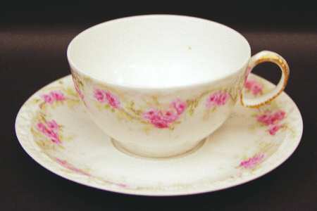 Schleiger 1098 Flat Cup & Saucer Set
