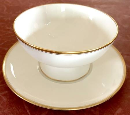 Schleiger 1125 Mayonnaise & Underplate