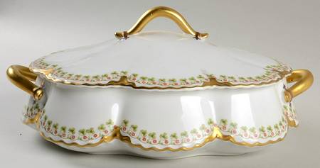 Schleiger 113  Oval Covered Vegetable