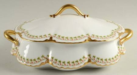 Schleiger 113  Oval Covered Vegetable