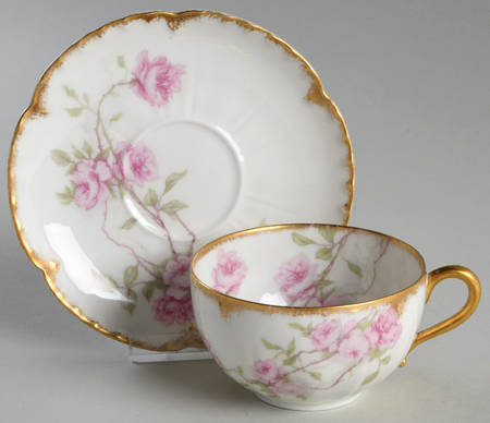 Schleiger 1151 Flat Cup & Saucer Set