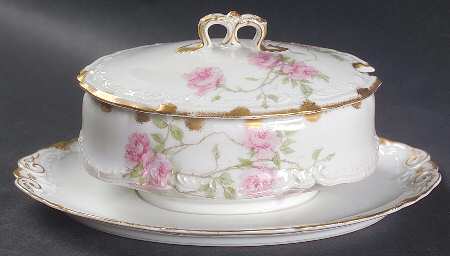 Schleiger 1151 Gravy Boat w/Attached Underplate & Lid