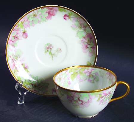 Schleiger 1153 Flat Cup & Saucer Set