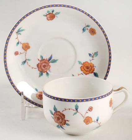 Schleiger 1183 Flat Cup & Saucer Set
