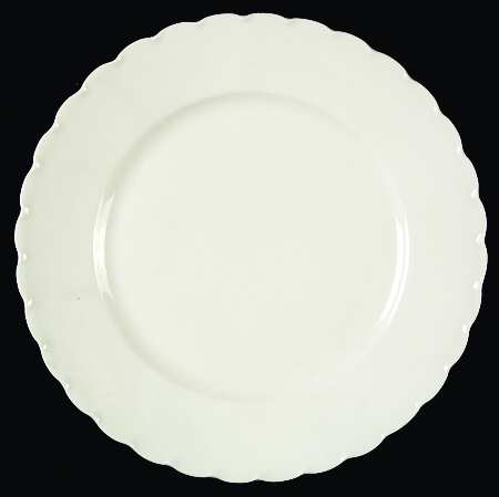 Portia Luncheon Plate
