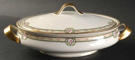 Schleiger 1257 Oval Covered Vegetable