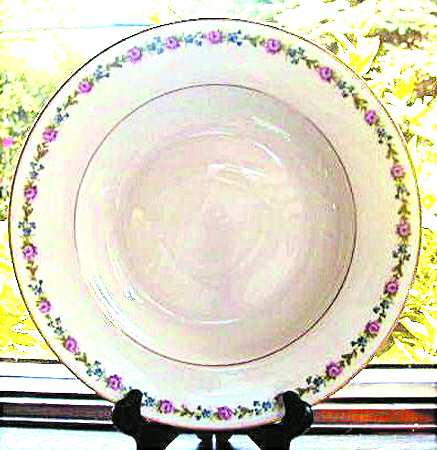 Schleiger 1263 Rim Soup Bowl