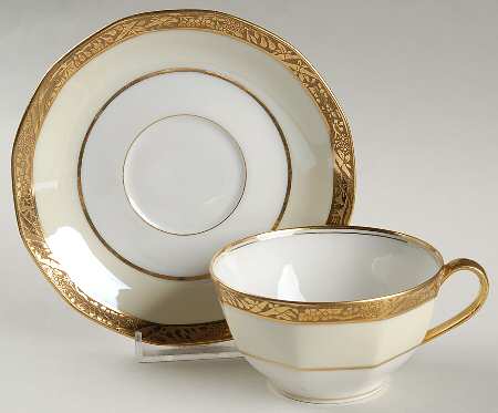 Schleiger 1270A Flat Cup & Saucer Set