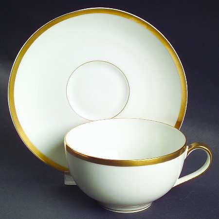 Schleiger 128 Flat Cup & Saucer Set
