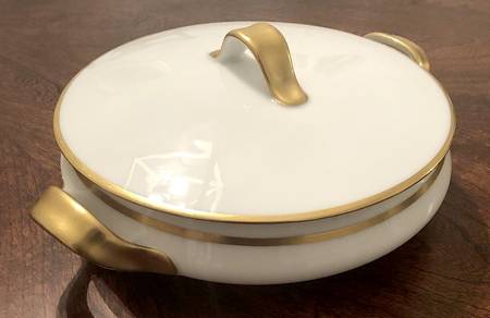 Schleiger 128 Round Covered Vegetable