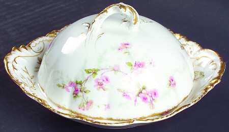 Schleiger 141D Round Covered Butter