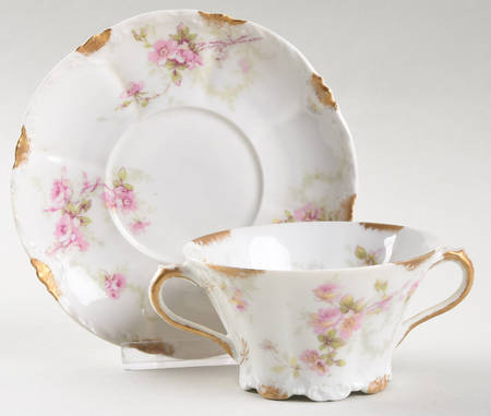 Schleiger 141E Bouillon Cup & Saucer