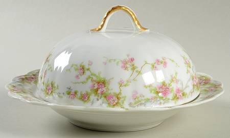 Schleiger 142 Round Covered Butter with Strainer