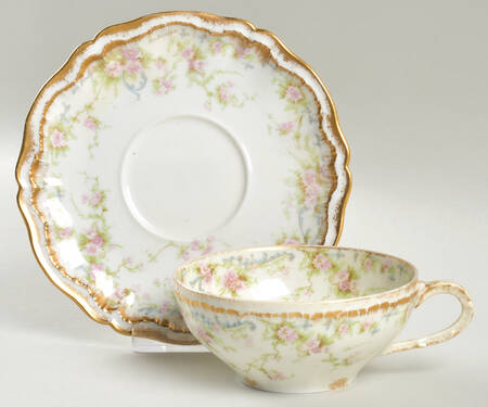Schleiger 142a Oversized Cup & Saucer Set