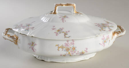Schleiger 143i Oval Covered Vegetable