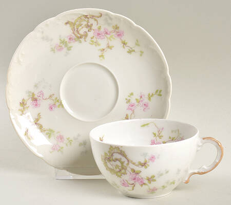 Schleiger 144a Flat Cup & Saucer Set