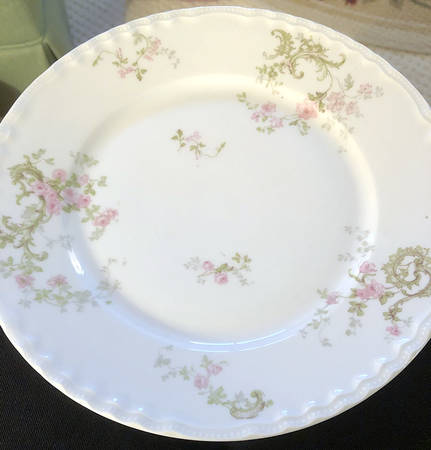 Schleiger 144g Luncheon Plate