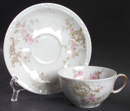 Schleiger 144i Flat Cup & Saucer Set