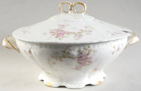 Schleiger 144i Tureen &  Lid