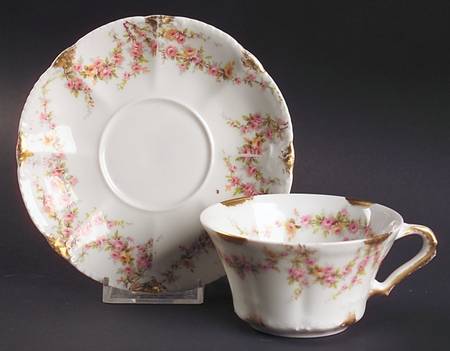 Schleiger 145 Flat Cup & Saucer Set by Haviland