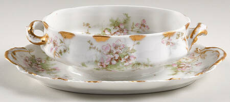 Schleiger 146 Gravy Boat w/Attached Underplate No Lid