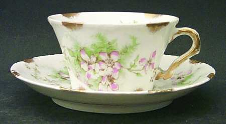 Schleiger 146 Flat Demitasse Cup & Saucer Set