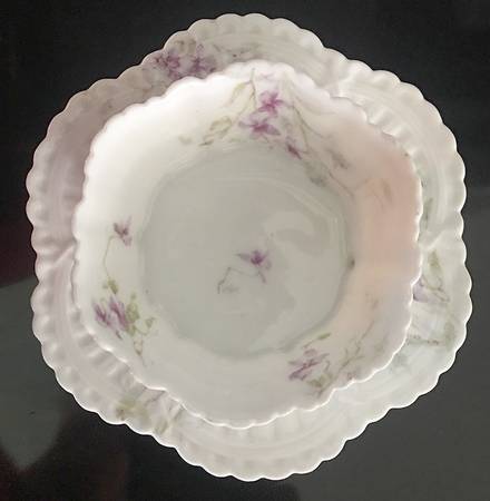 Schleiger 148a Ramekin & Saucer Set