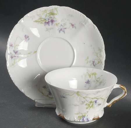 Schleiger 148G Oversized Cup & Saucer Set