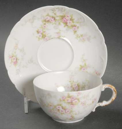 Schleiger 149B Flat Cup & Saucer Set