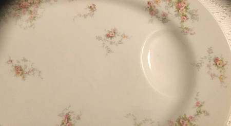 Schleiger 149c 15" Oval Serving Platter with Well