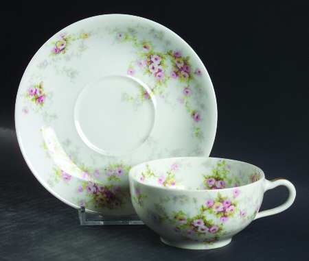 Schleiger 149c Flat Cup & Saucer Set