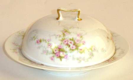 Schleiger 149c Round Covered Butter with Strainer