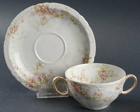 Schleiger 149F Flat Bouillon Cup & Saucer