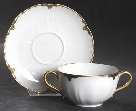 Schleiger 15 Flat Bouillon Cup & Saucer