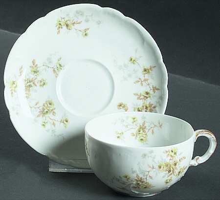 Schleiger 150A Flat Cup & Saucer Set