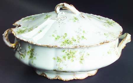 Schleiger 150b Tureen &  Lid