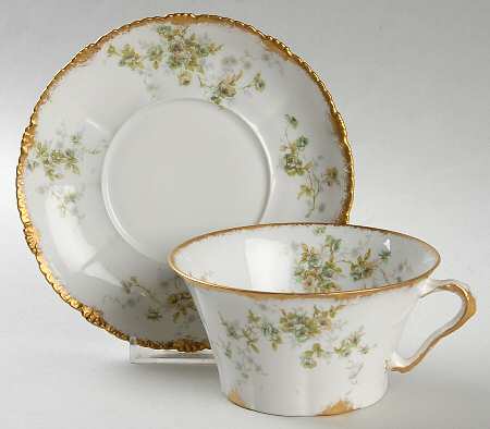 Schleiger 150b Oversized Cup & Saucer Set