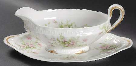 Schleiger 157k Gravy Boat & Underplate