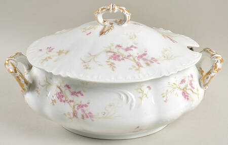 Schleiger 159A Tureen &  Lid