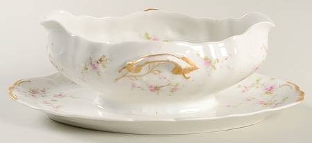 Schleiger 159A Gravy Boat with Attached Underplate