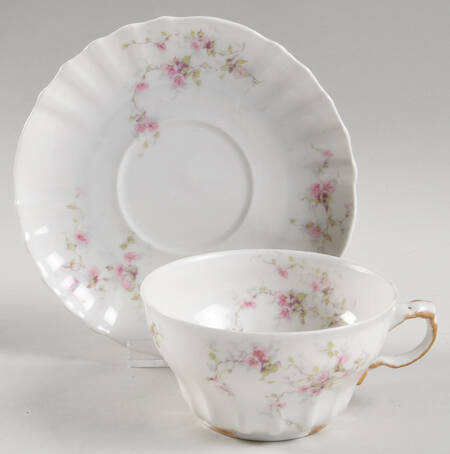 Schleiger 159G Flat Cup & Saucer Set