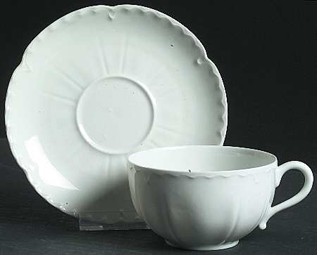 Schleiger 2&13 Flat Cup & Saucer Set