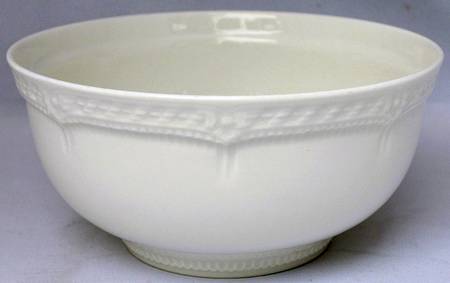 Schleiger 205 Cranberry Bowl