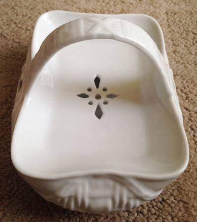 Schleiger 211 Butter Basket
