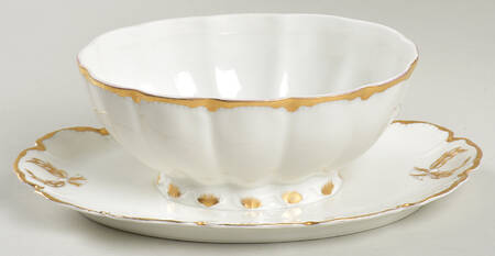 Schleiger 216 Gravy Boat w/Attached Underplate No Lid