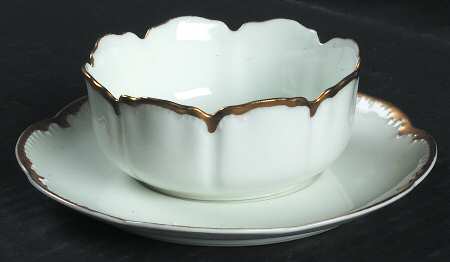 Schleiger 216 Ramekin & Saucer Set