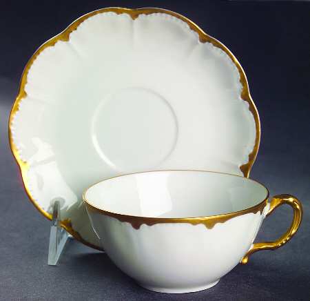 Schleiger 216 Flat Cup & Saucer Set
