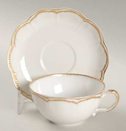 Schleiger 22 Flat Cup & Saucer Set