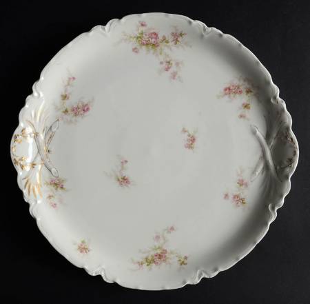 Schleiger 223A Handled Cake Plate