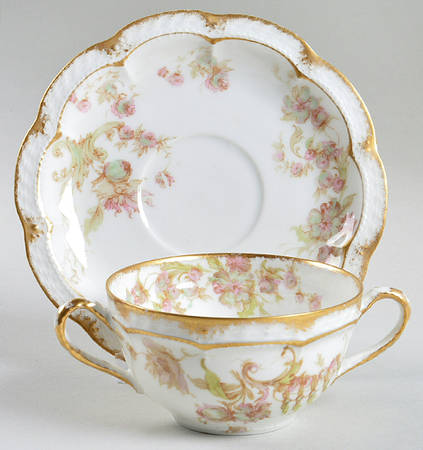 Schleiger 235B Flat Bouillon Cup & Saucer